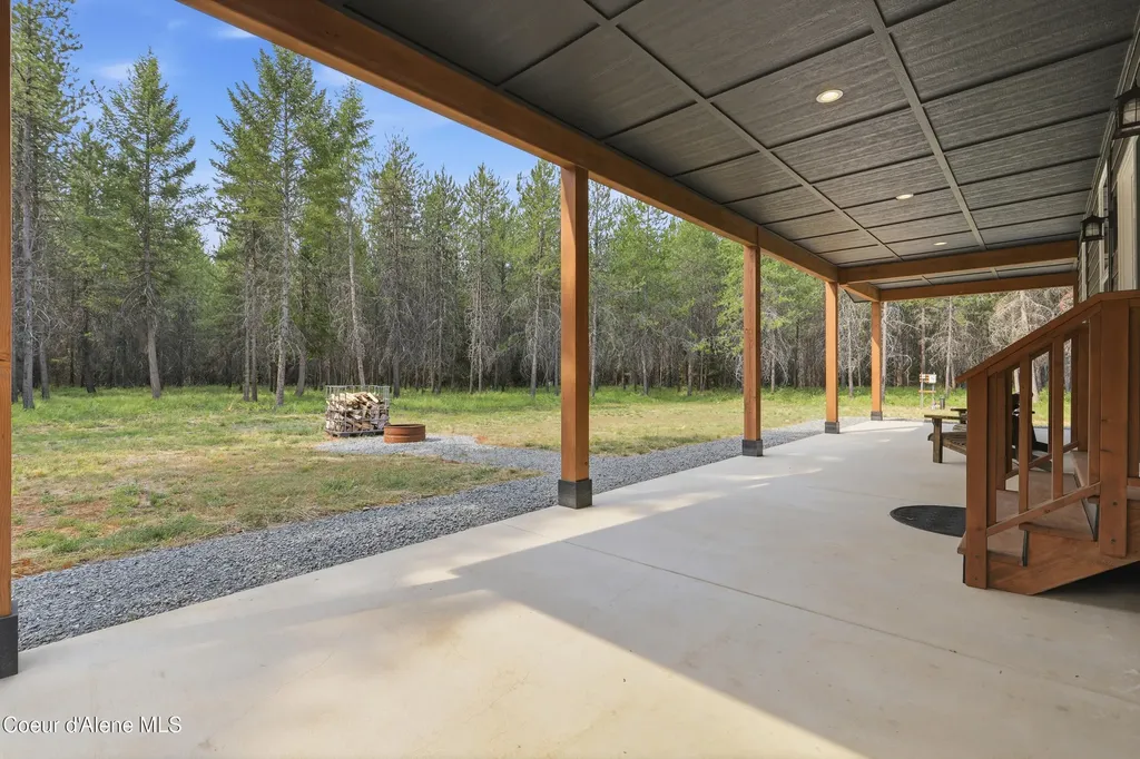 112 Alberato Road Priest River ID 83856