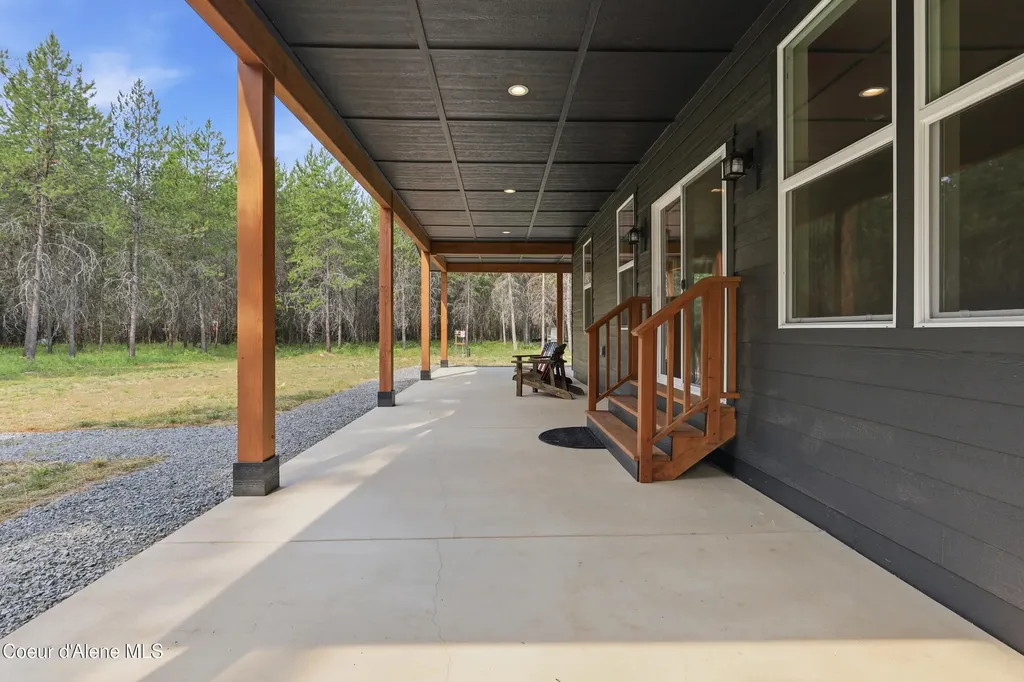 112 Alberato Road Priest River ID 83856