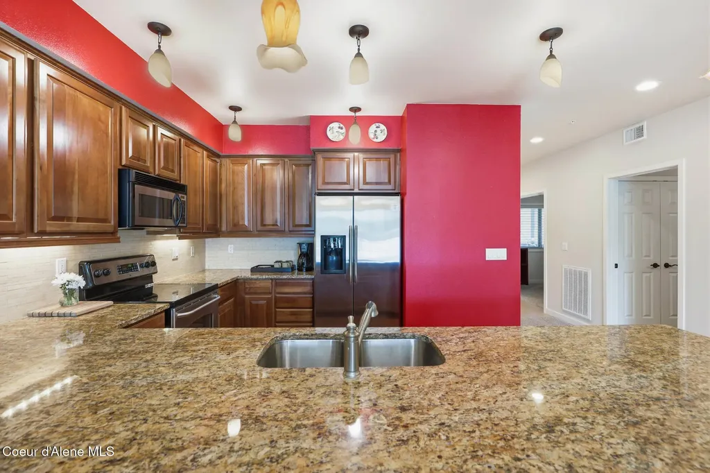 415 W Waterside Drive Post Falls ID 83854