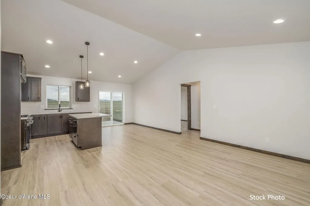 12018 N Lennon Lane Rathdrum ID 83858