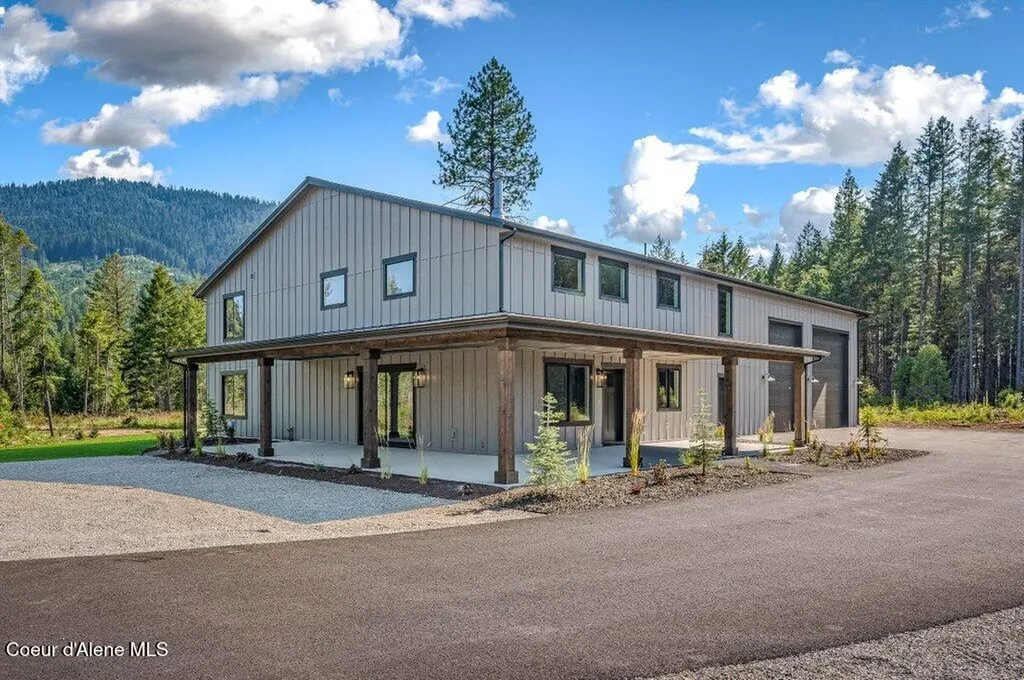 25817 N Dickens Road Athol ID 83801