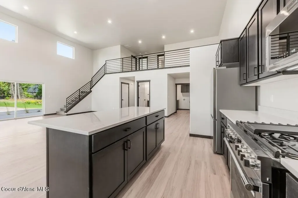 25817 N Dickens Road Athol ID 83801
