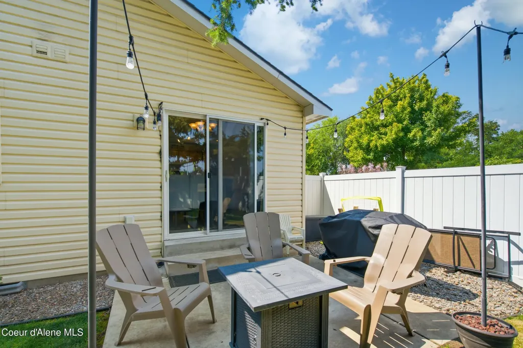 3611 E Kauffman Lane Post Falls ID 83854