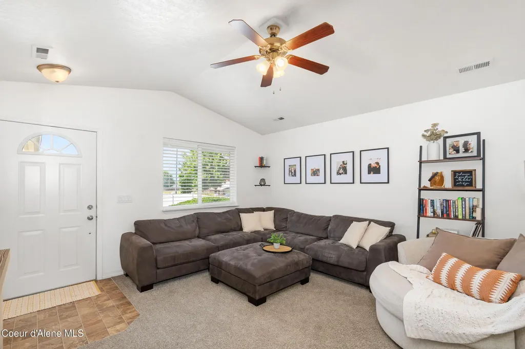 3611 E Kauffman Lane Post Falls ID 83854