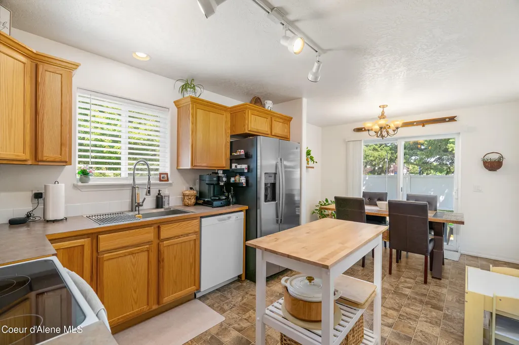 3611 E Kauffman Lane Post Falls ID 83854