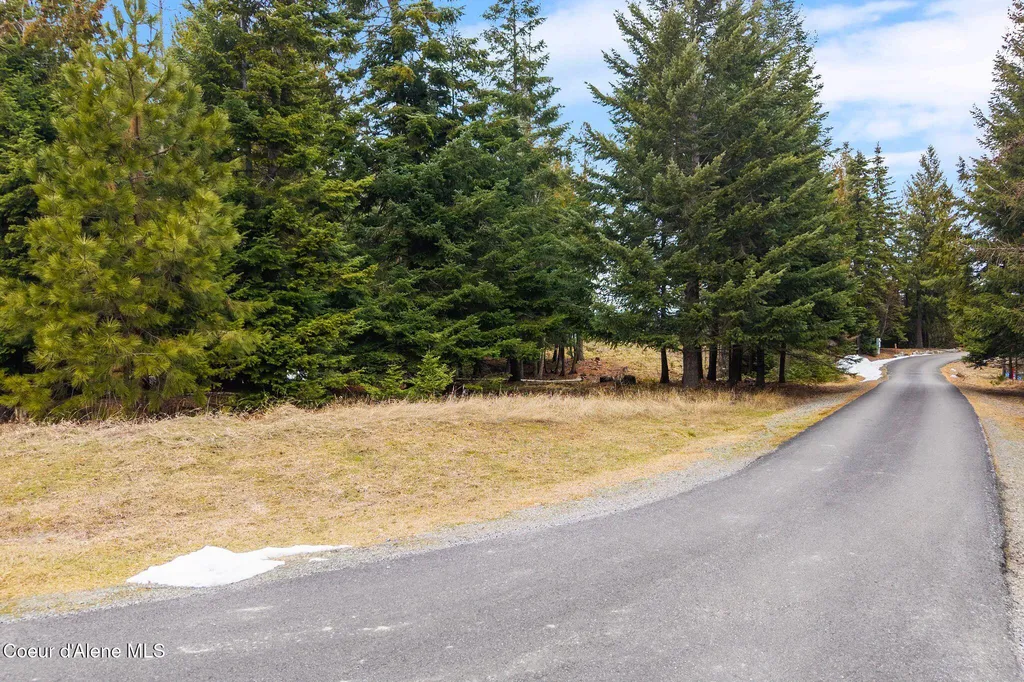 193 Cottage Lane Bonners Ferry ID 83805