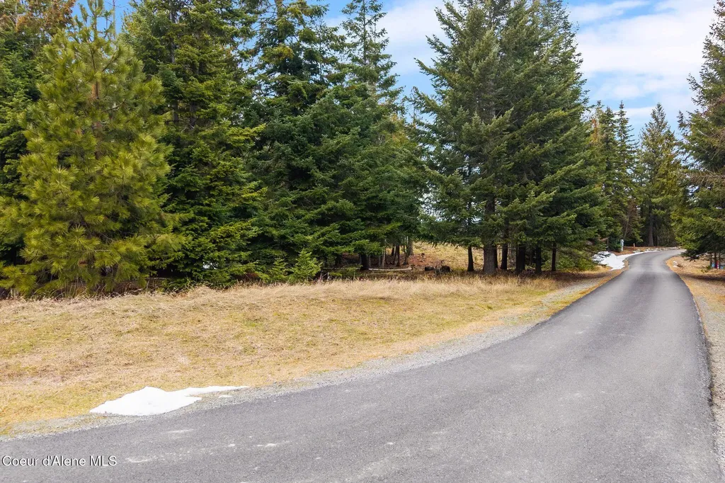 193 Cottage Lane Bonners Ferry ID 83805