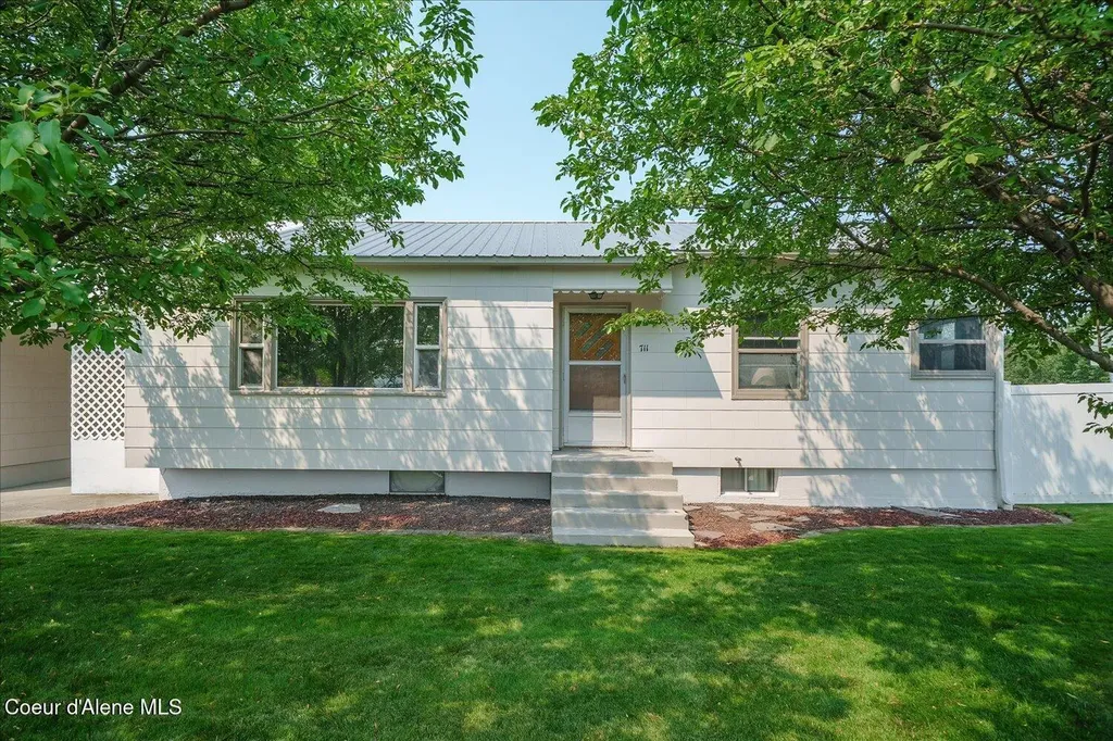 711 E Mullan Avenue Post Falls ID 83854