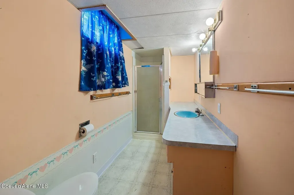 711 E Mullan Avenue Post Falls ID 83854