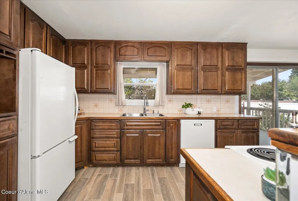 711 E Mullan Avenue Post Falls ID 83854