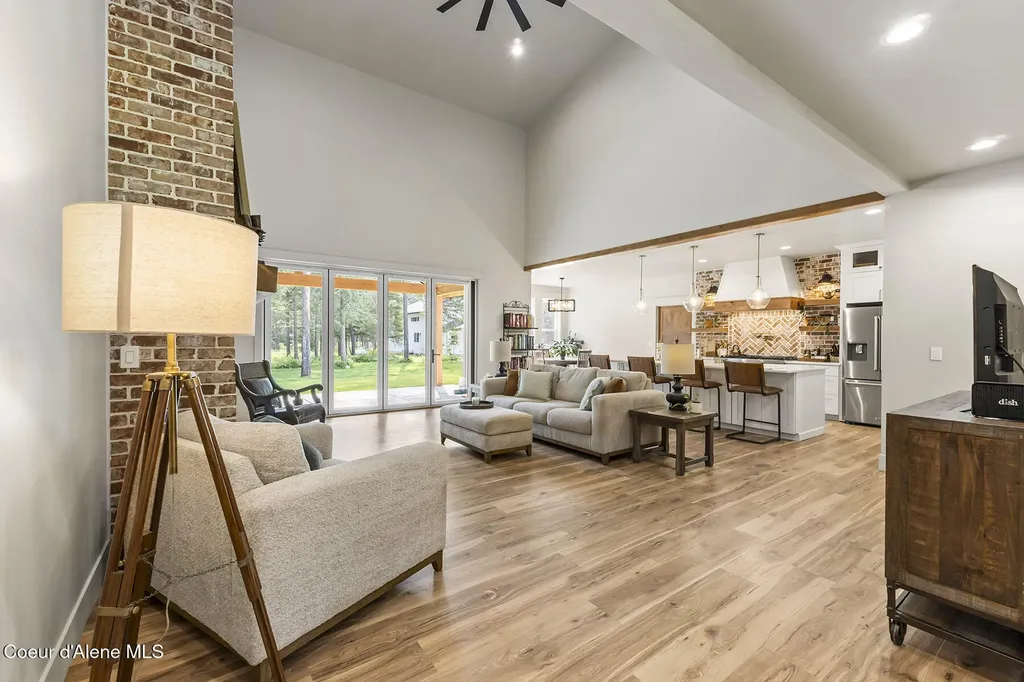 33254 N Riffle Road Spirit Lake ID 83869