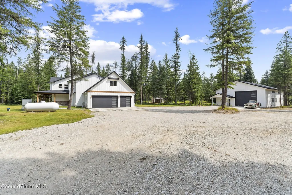 33254 N Riffle Road Spirit Lake ID 83869