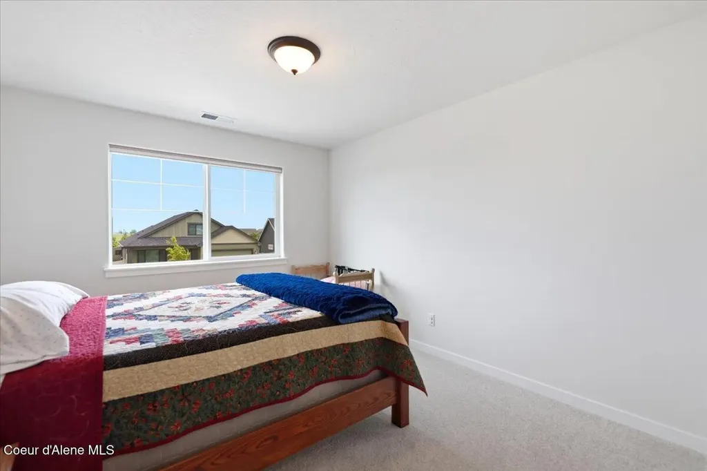 1096 E Percival Lane Post Falls ID 83854