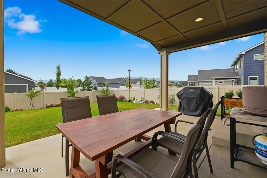 1096 E Percival Lane Post Falls ID 83854