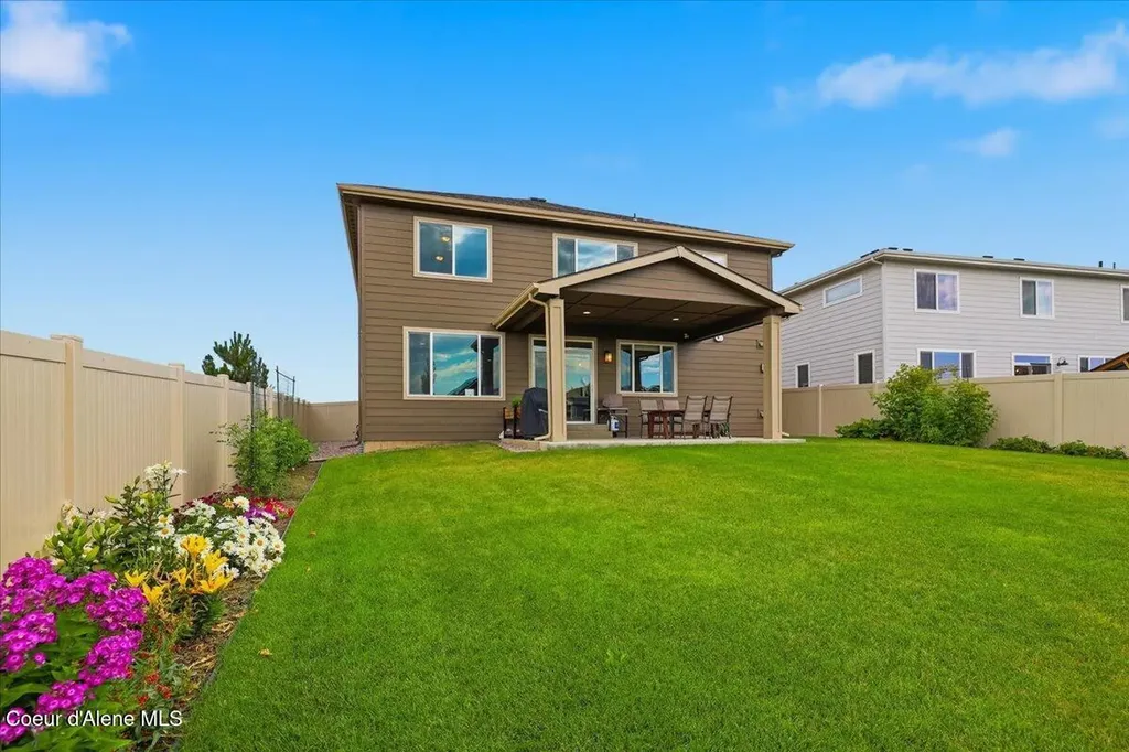 1096 E Percival Lane Post Falls ID 83854
