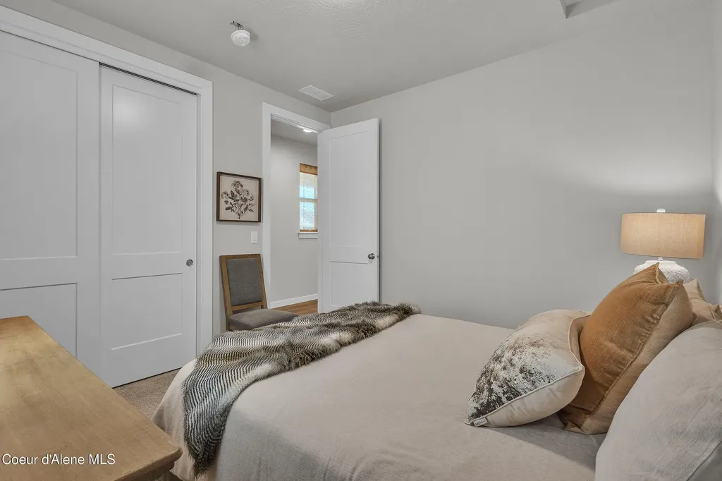 3510 N Cyprus Fox Loop Post Falls ID 83854