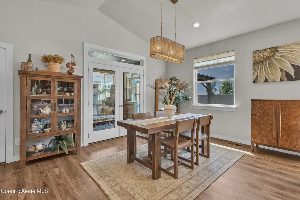 3510 N Cyprus Fox Loop Post Falls ID 83854