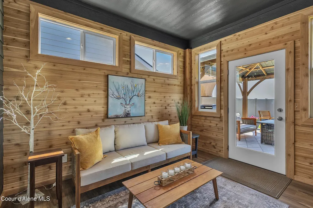 3510 N Cyprus Fox Loop Post Falls ID 83854