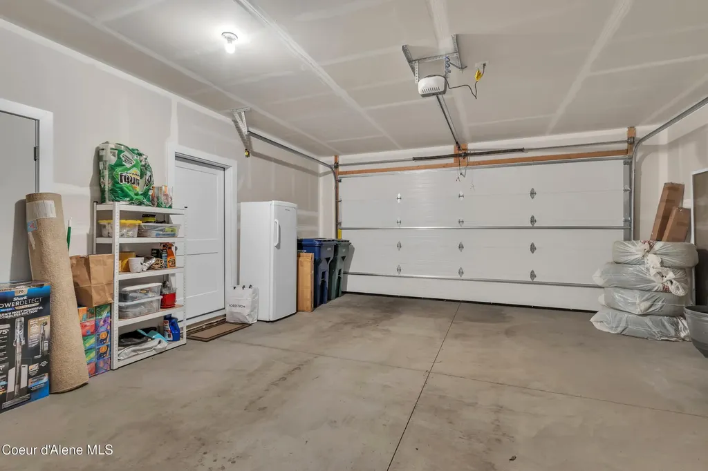 3510 N Cyprus Fox Loop Post Falls ID 83854