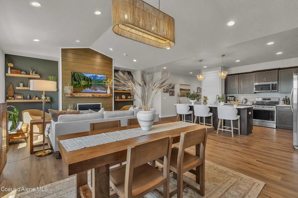 3510 N Cyprus Fox Loop Post Falls ID 83854