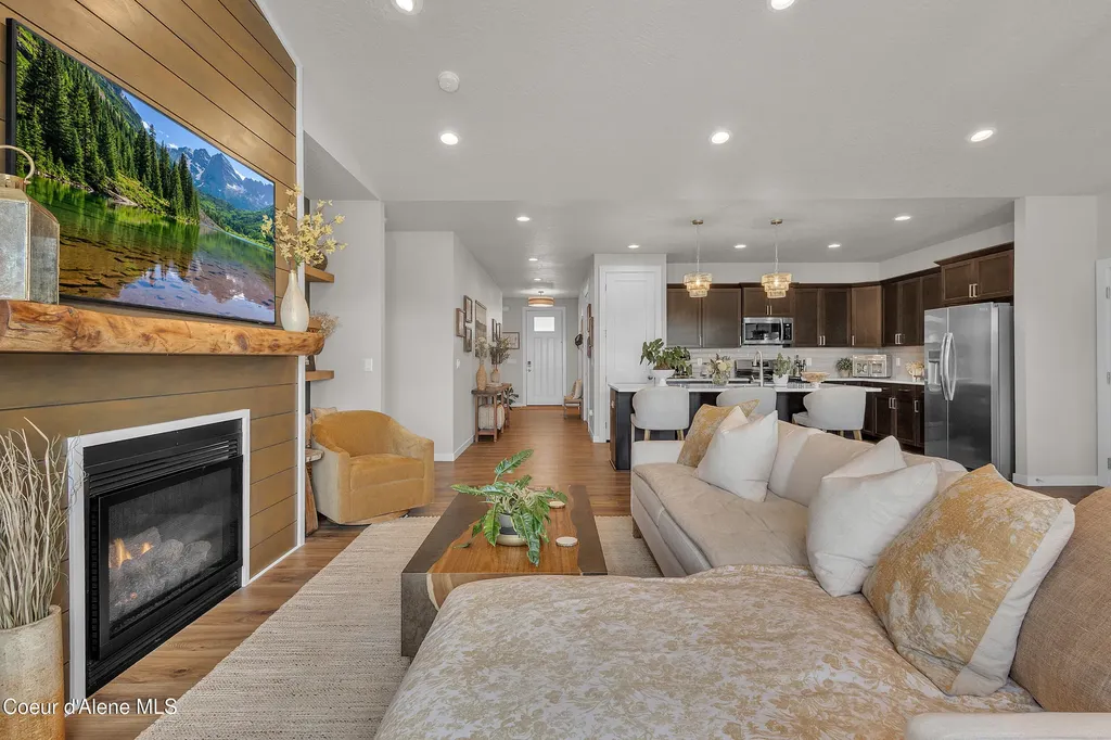 3510 N Cyprus Fox Loop Post Falls ID 83854
