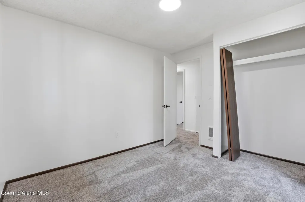 200 S Cottonwood Court Post Falls ID 83854
