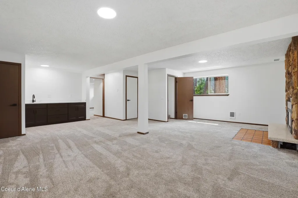 200 S Cottonwood Court Post Falls ID 83854