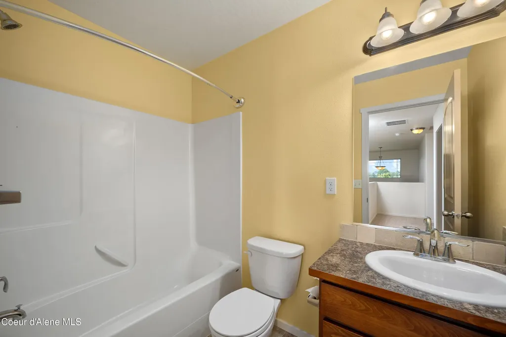 1543 N Chetco Drive Post Falls ID 83854