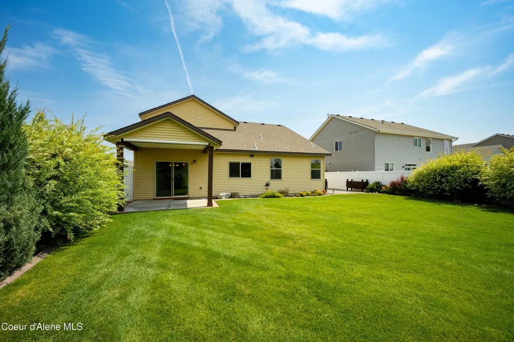 1543 N Chetco Drive Post Falls ID 83854