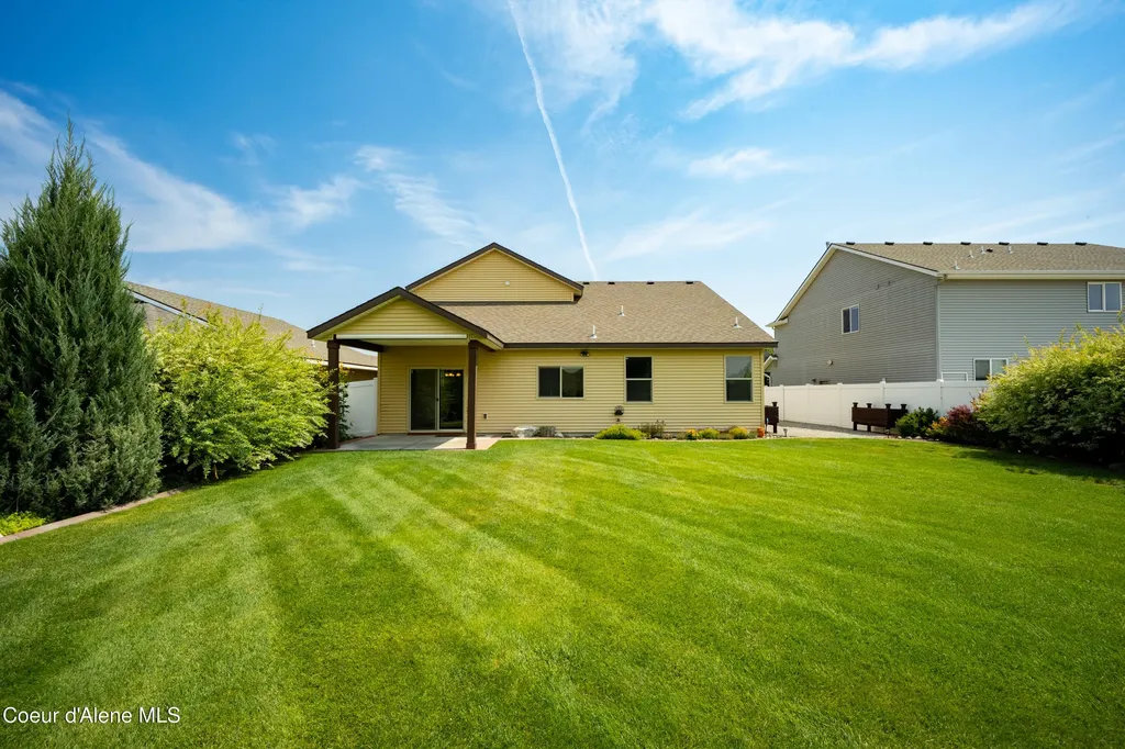 1543 N Chetco Drive Post Falls ID 83854