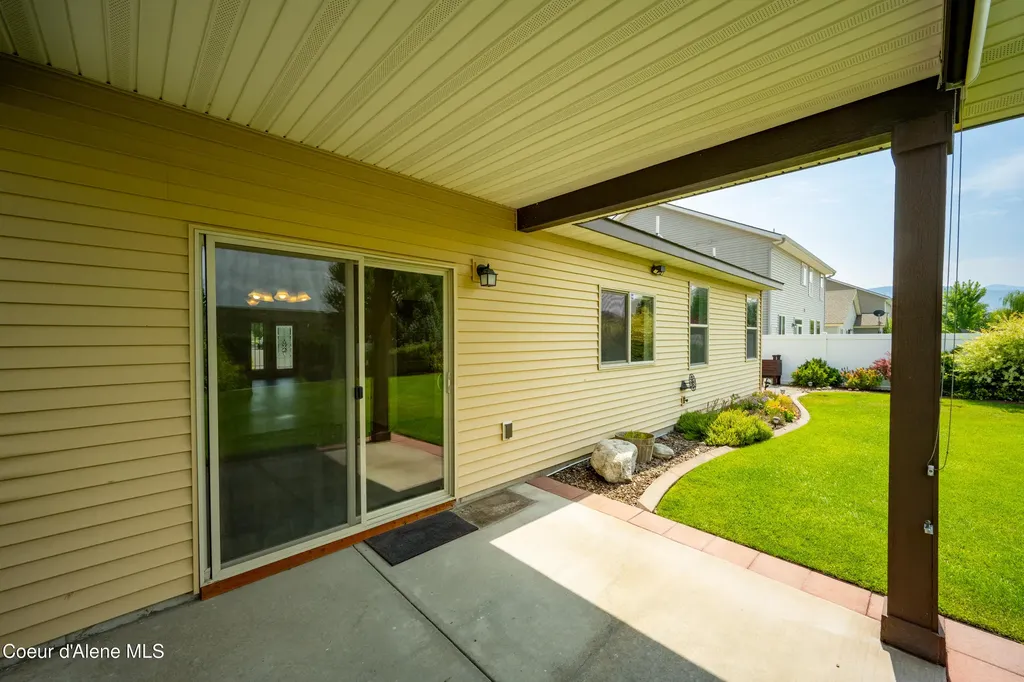 1543 N Chetco Drive Post Falls ID 83854