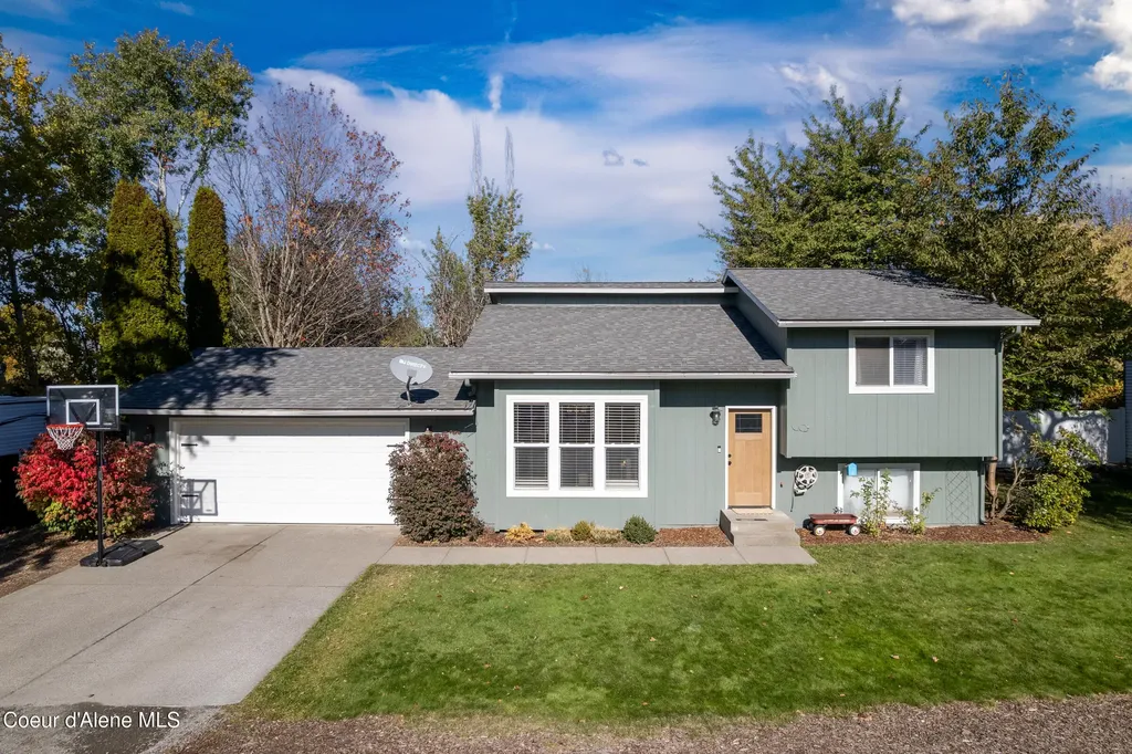 1909 W James Crowe Drive Hayden ID 83835