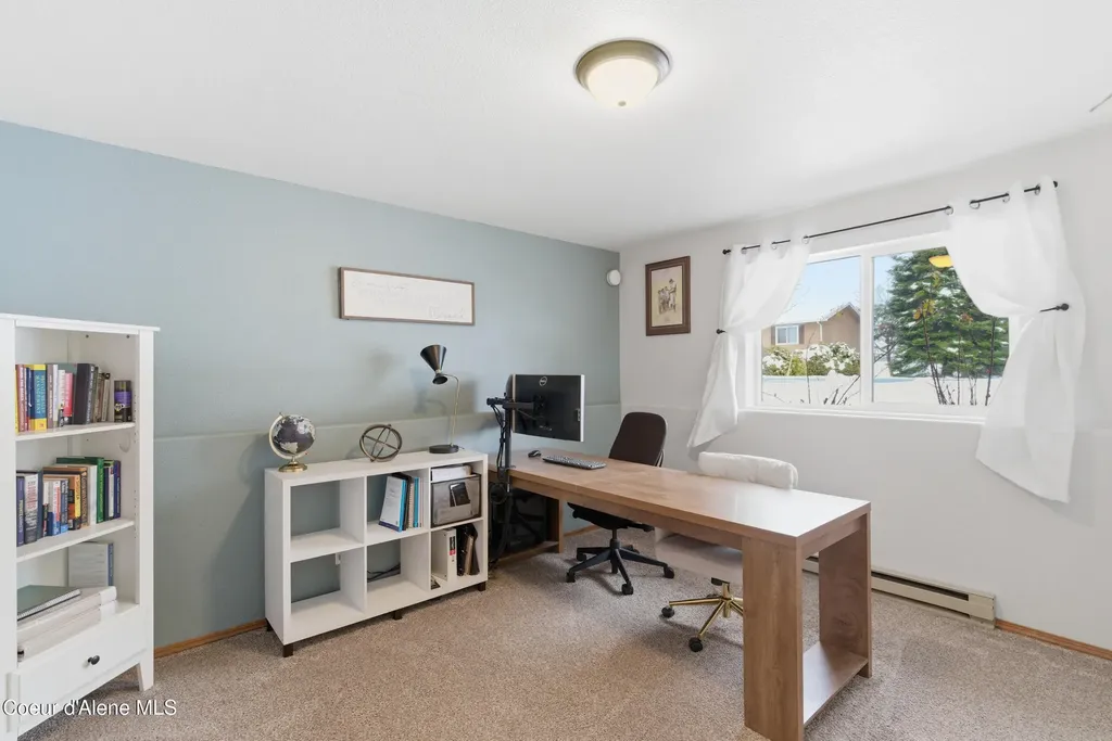 1909 W James Crowe Drive Hayden ID 83835