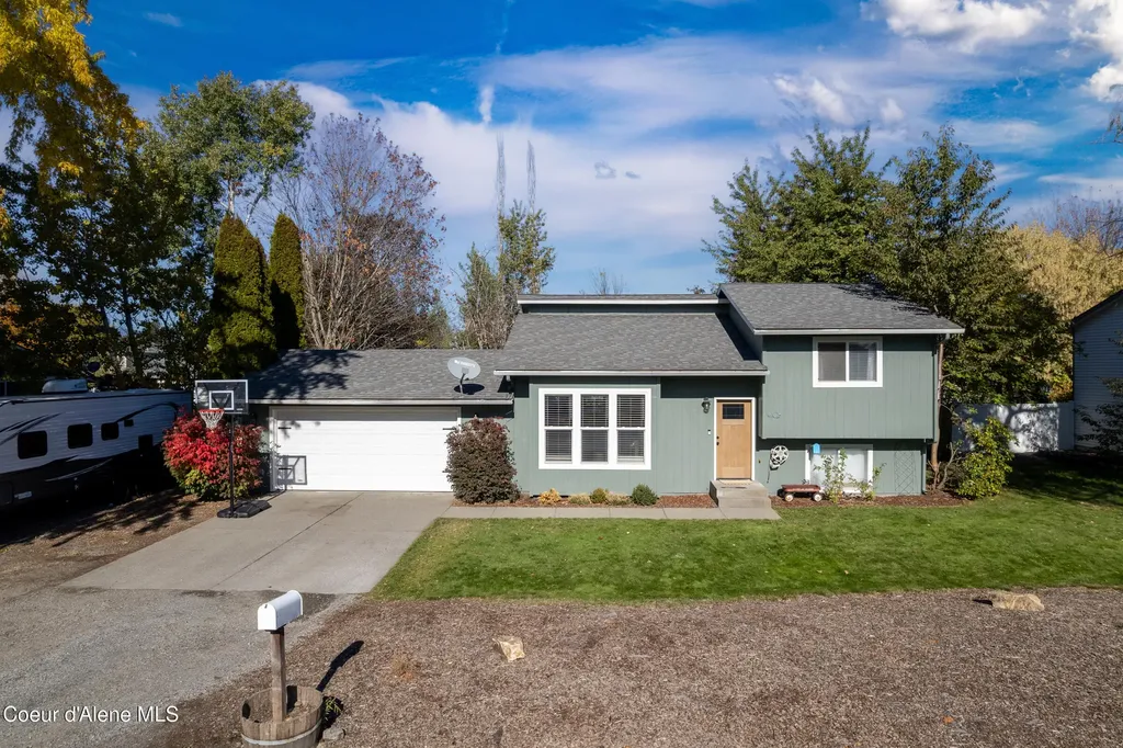 1909 W James Crowe Drive Hayden ID 83835