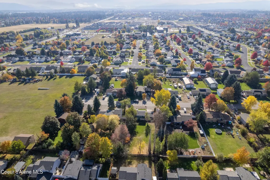 1909 W James Crowe Drive Hayden ID 83835
