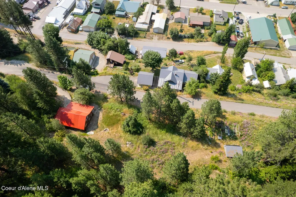 Lots 1, 2, 3 Pine Street Mullan ID 83846
