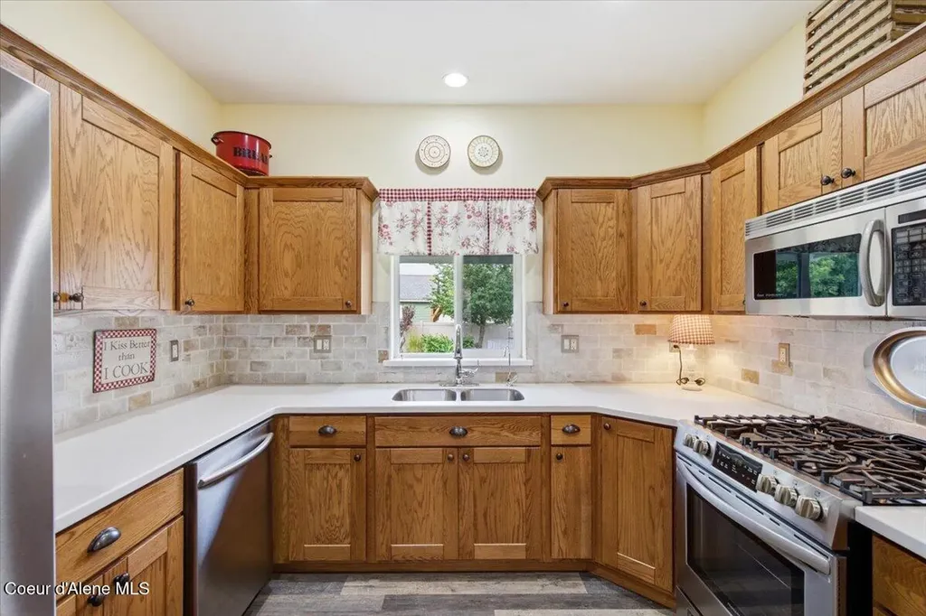13325 N Glistening Court Rathdrum ID 83858