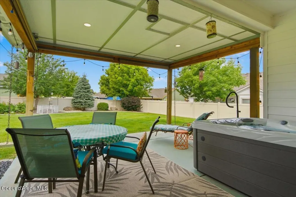 13325 N Glistening Court Rathdrum ID 83858