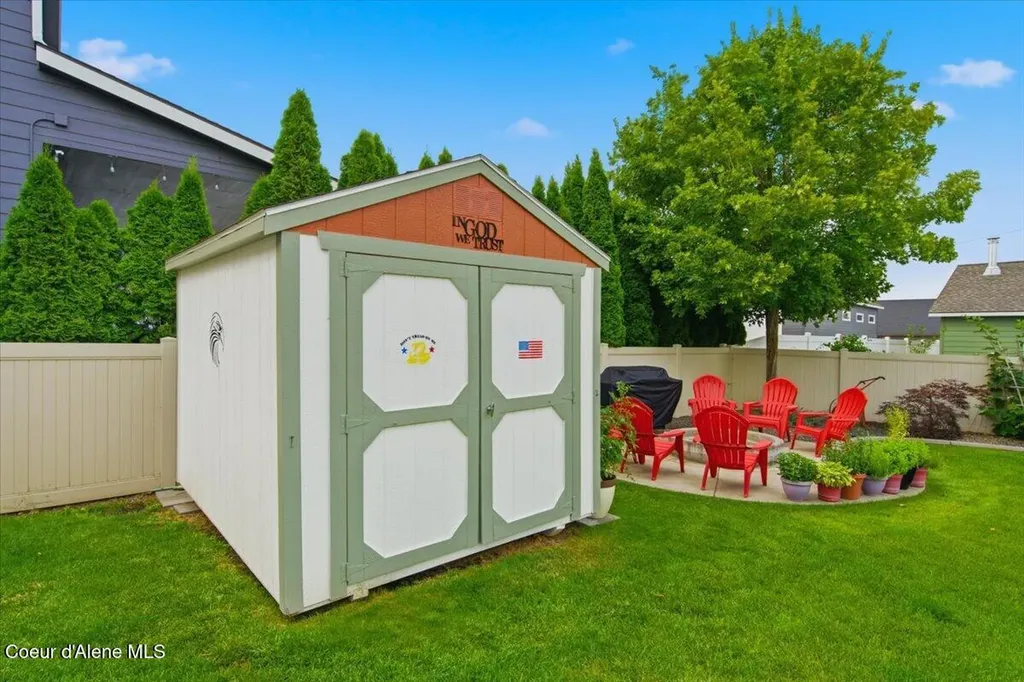 13325 N Glistening Court Rathdrum ID 83858