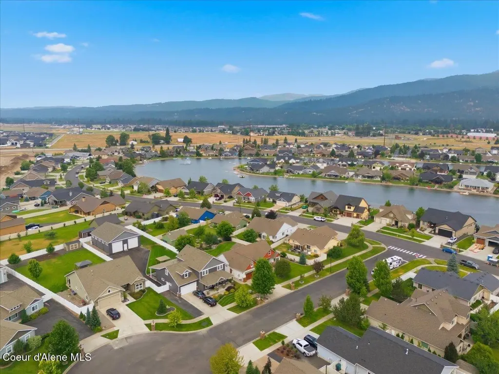 13325 N Glistening Court Rathdrum ID 83858