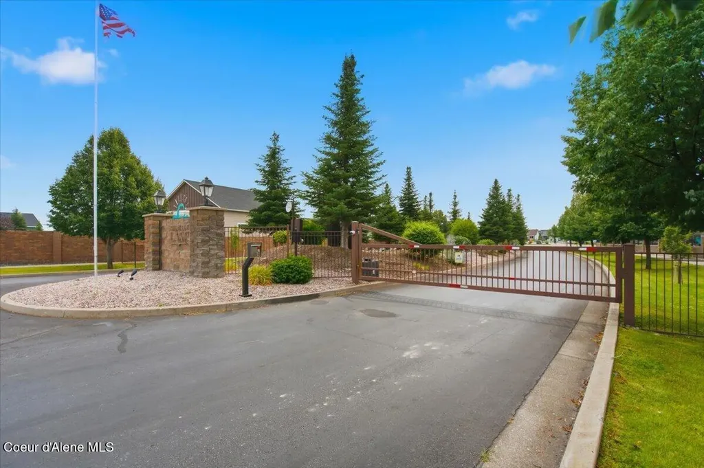 13325 N Glistening Court Rathdrum ID 83858
