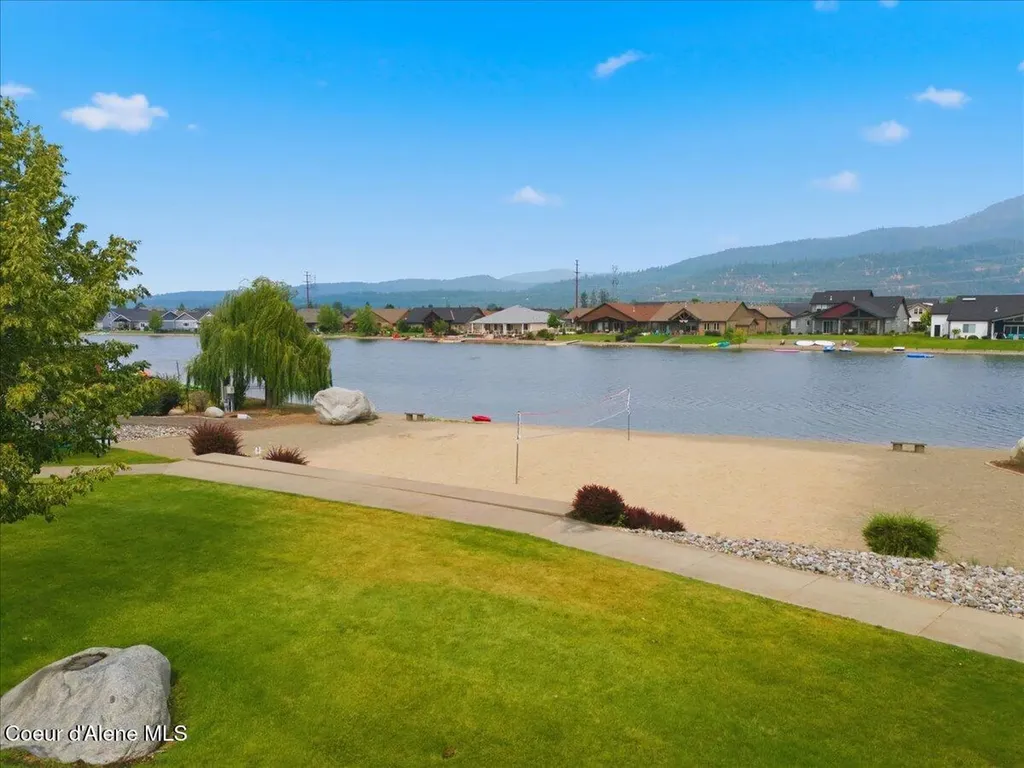 13325 N Glistening Court Rathdrum ID 83858