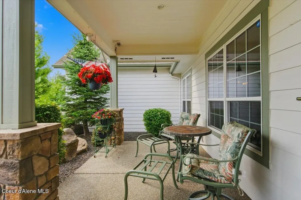 13325 N Glistening Court Rathdrum ID 83858