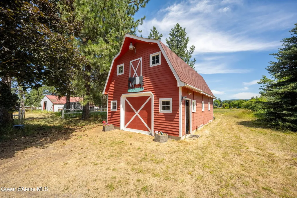 10064 N Government Way Hayden ID 83835