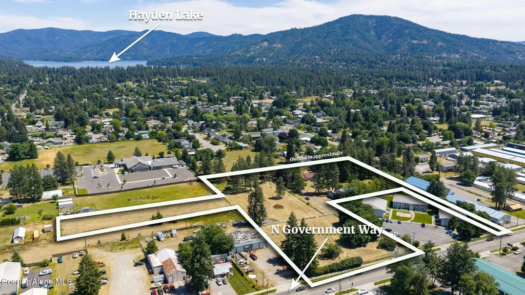 10064 N Government Way Hayden ID 83835