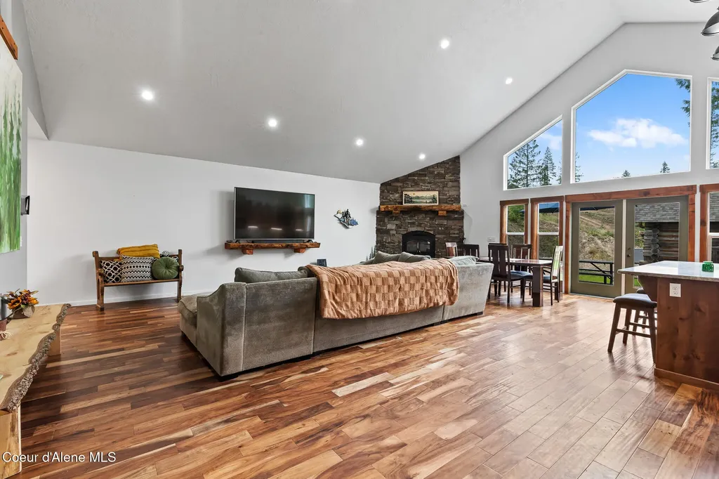 185 Serenity Loop Kingston ID 83839