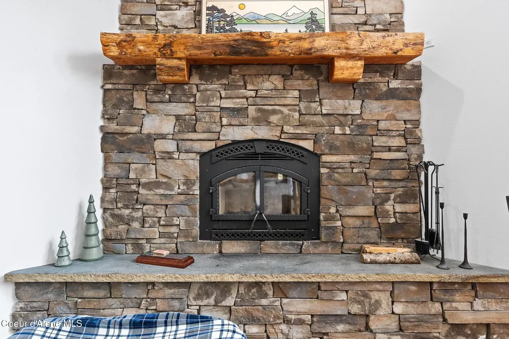 185 Serenity Loop Kingston ID 83839