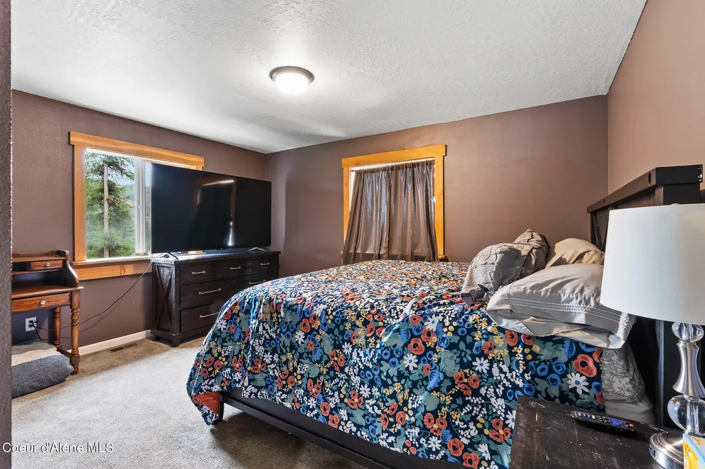 185 Serenity Loop Kingston ID 83839