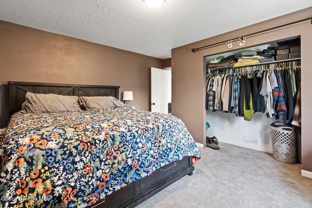 185 Serenity Loop Kingston ID 83839
