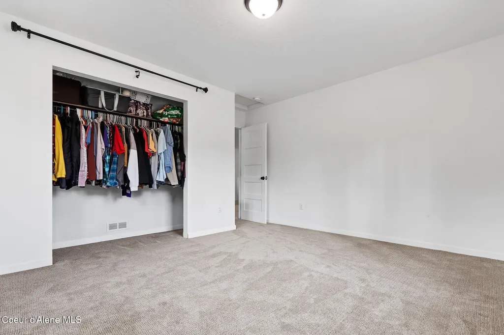 185 Serenity Loop Kingston ID 83839
